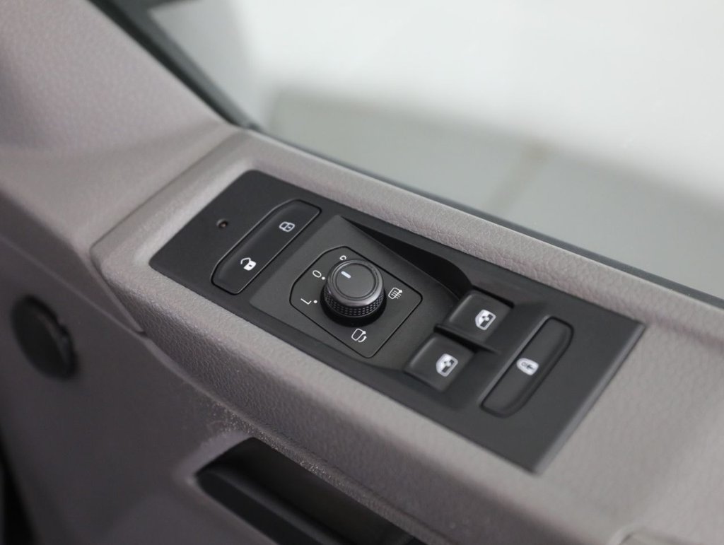 Used Volkswagen Transporter 2021 for sale - 77855586: Photo 29