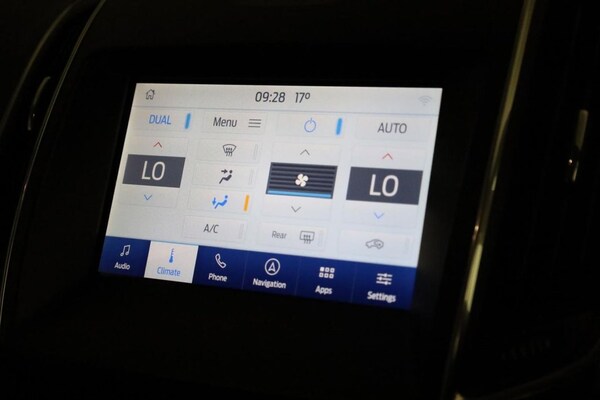 Used Ford Galaxy 2022 for sale - 75671595: Photo 39