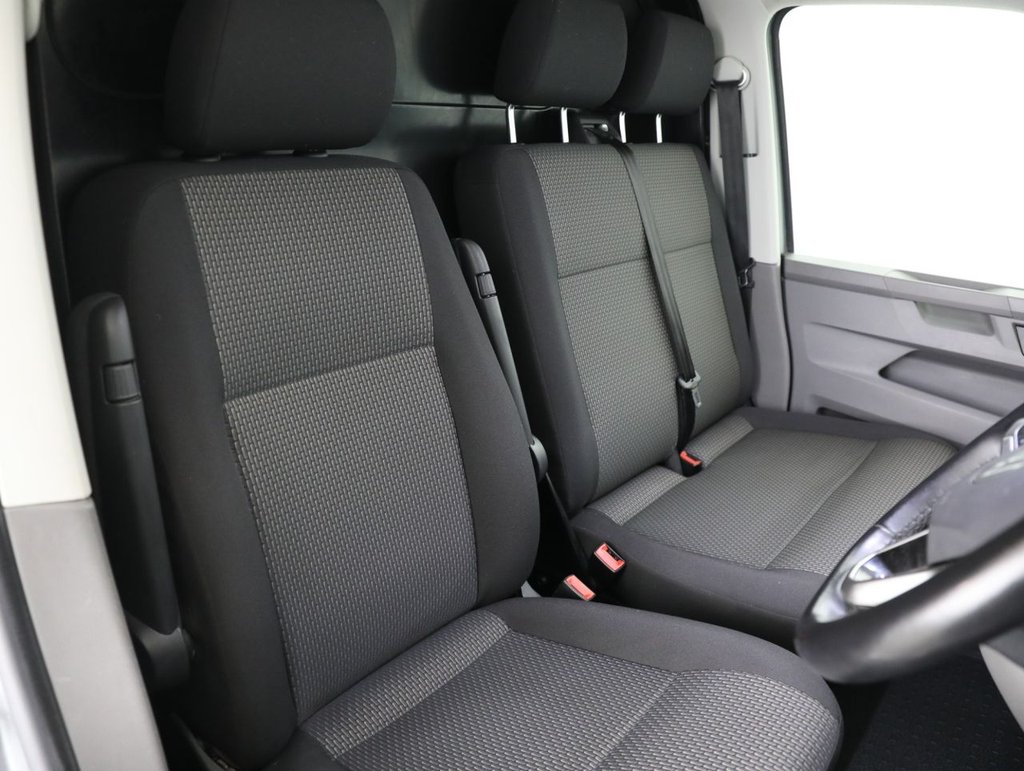 Used Volkswagen Transporter 2021 for sale - 77205517: Photo 26