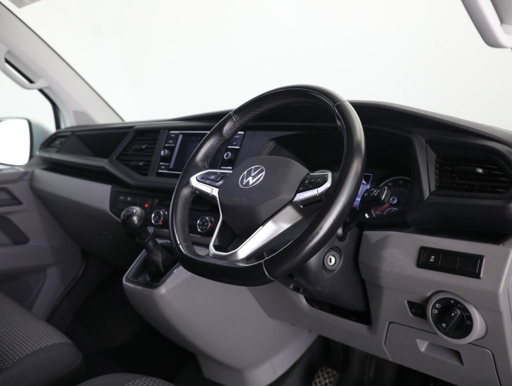 Used Volkswagen Transporter 2021 for sale - 77205517: Photo 28