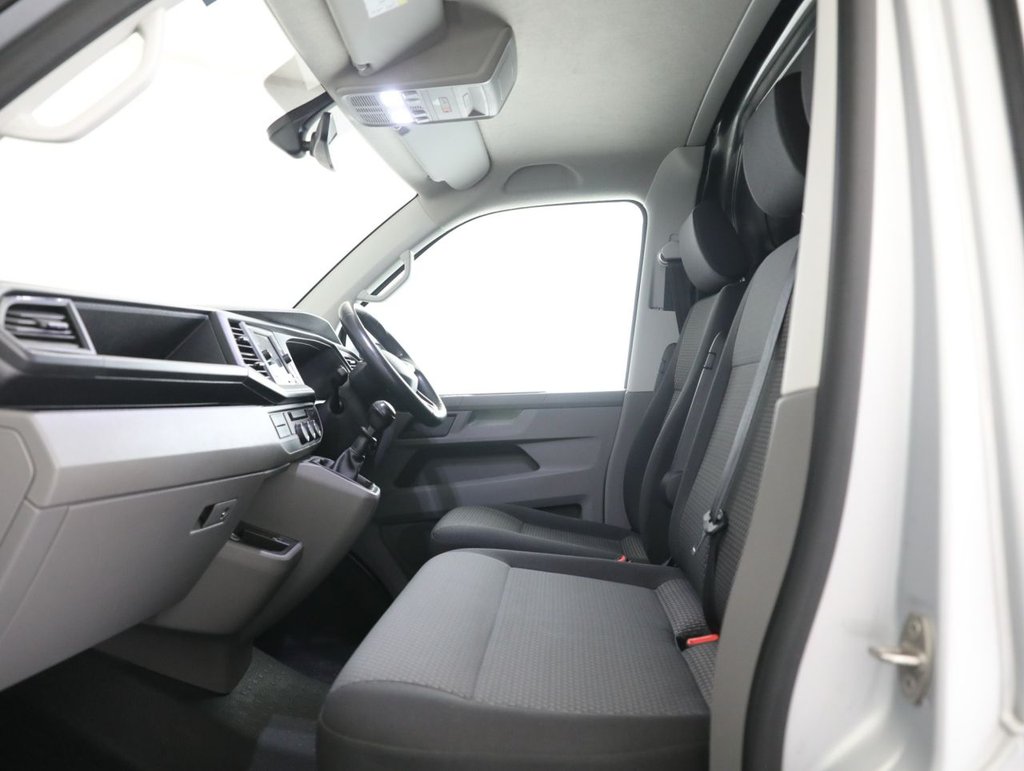 Used Volkswagen Transporter 2021 for sale - 77205517: Photo 36