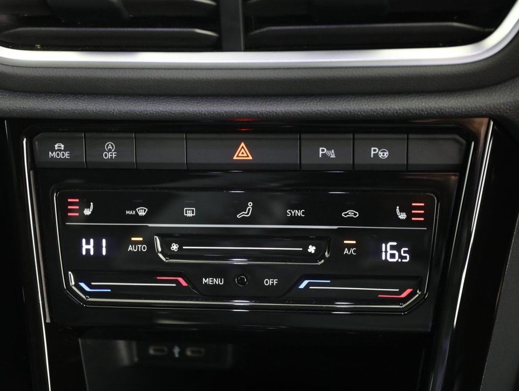 Used Volkswagen T-Roc 2022 for sale - 77692918: Photo 27