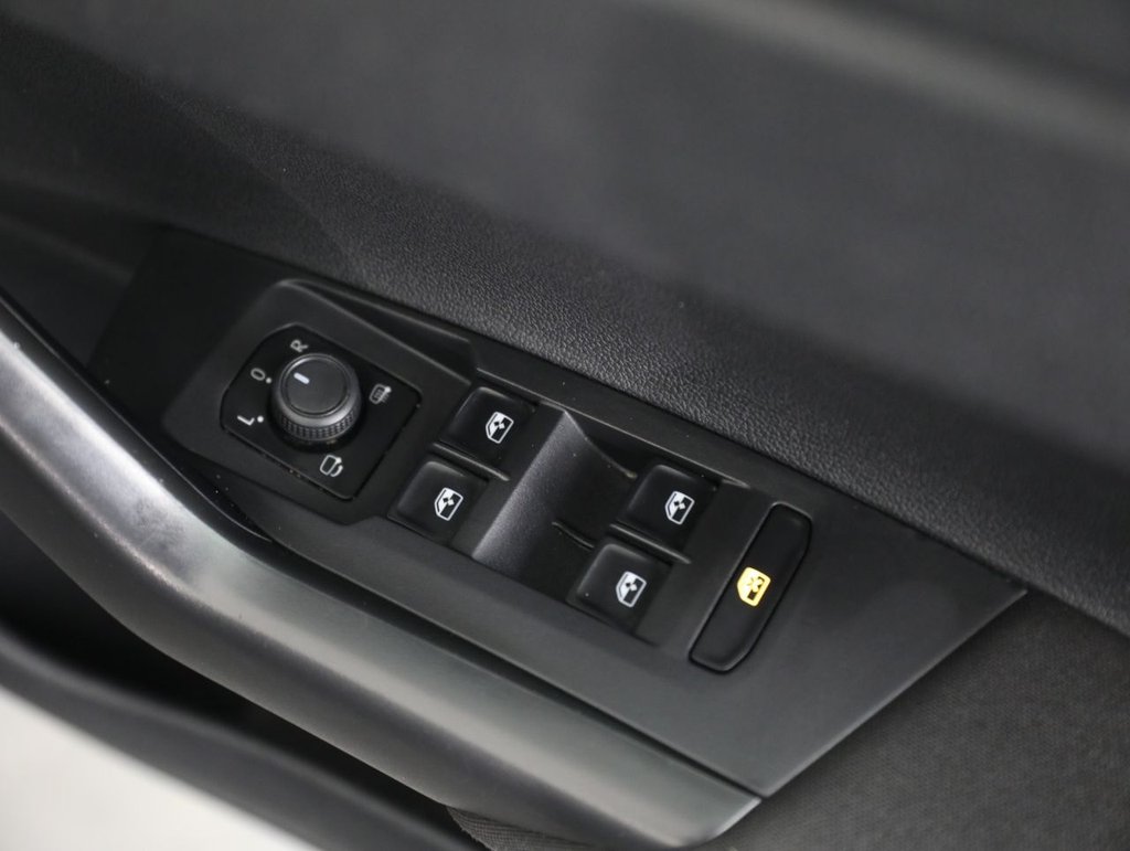 Used Volkswagen Taigo 2022 for sale - 76953958: Photo 38