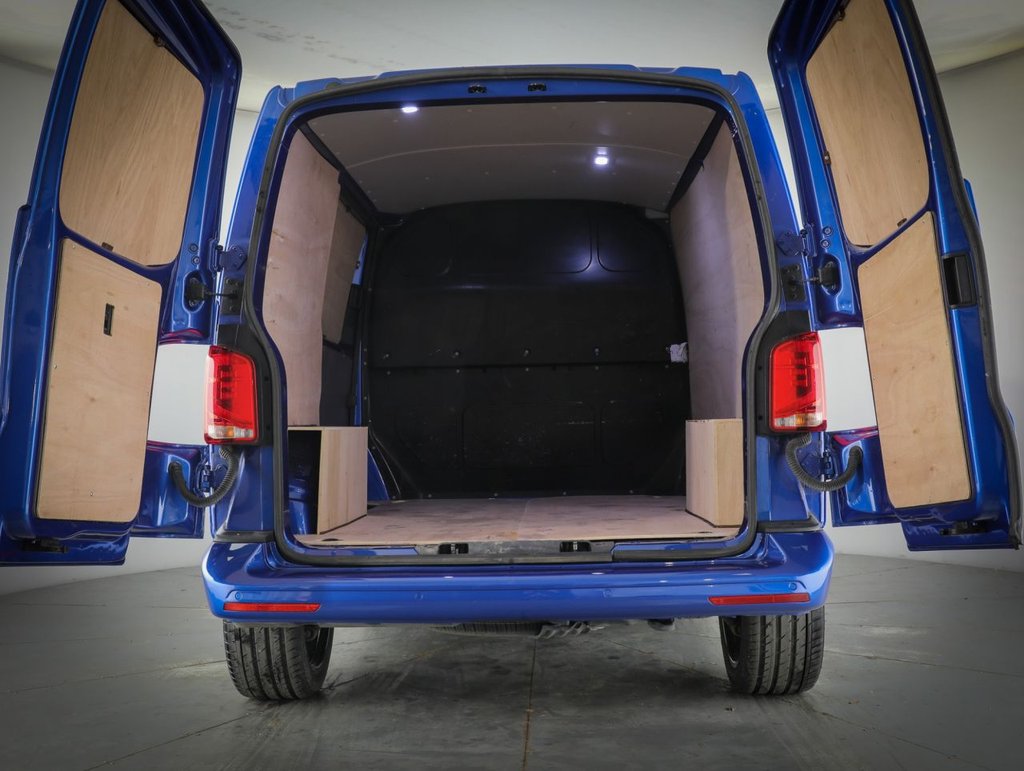 Used Volkswagen Transporter 2022 for sale - 77885061: Photo 14