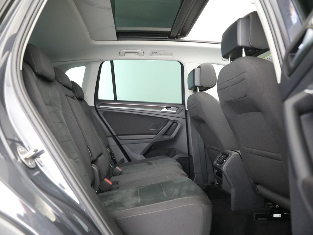 Used Volkswagen Tiguan 2022 for sale - 76350661: Photo 32
