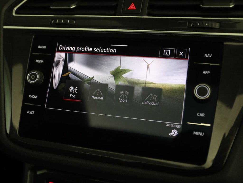 Used Volkswagen Tiguan 2022 for sale - 76350661: Photo 38