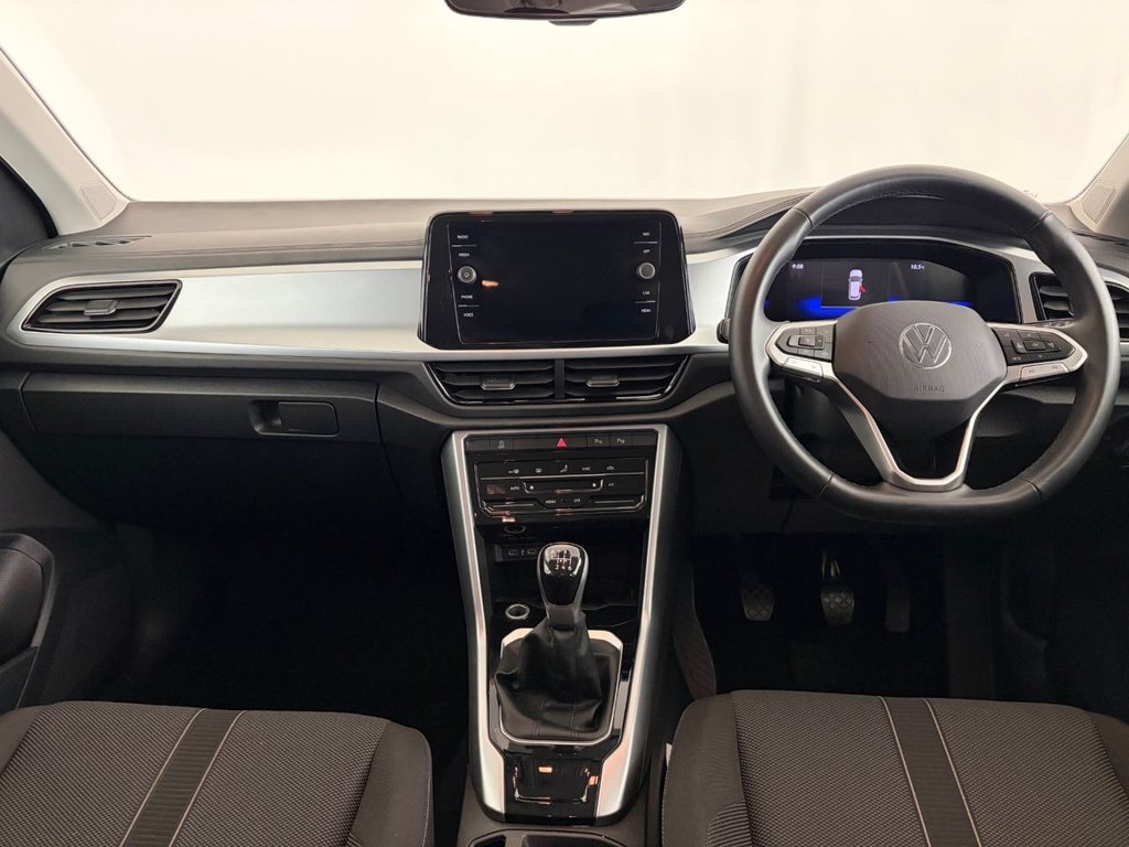 Used Volkswagen T-Roc 2025 for sale - 77978922: Photo 32