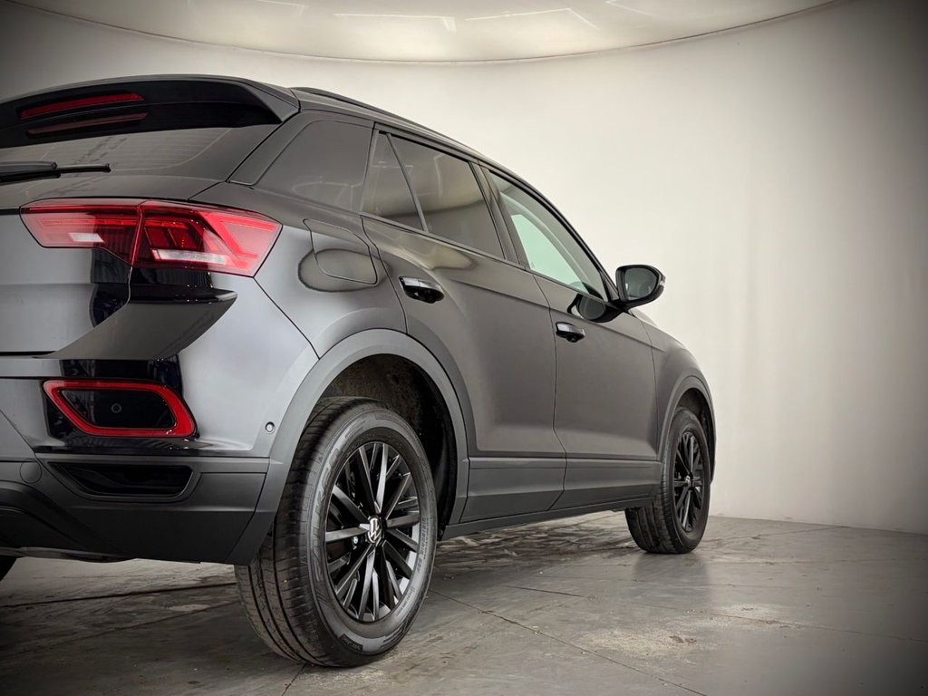 Used Volkswagen T-Roc 2025 for sale - 77978922: Photo 8