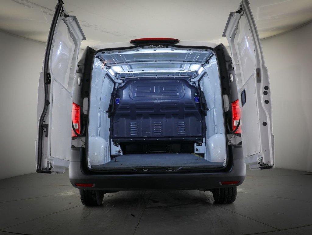 Used Mercedes-Benz Vito 2023 for sale - 76552033: Photo 11