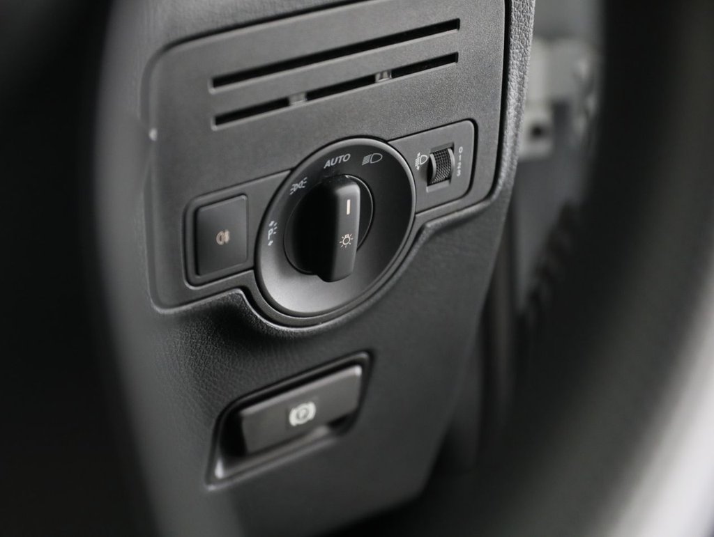 Used Mercedes-Benz Vito 2023 for sale - 76552033: Photo 34