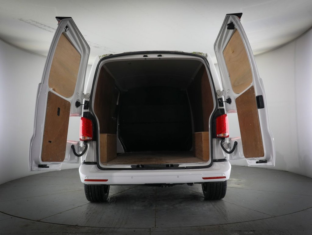 Used Volkswagen Transporter 2020 for sale - 77551852: Photo 14