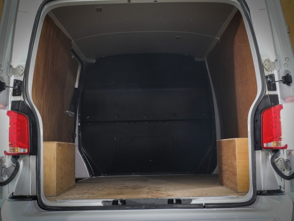Used Volkswagen Transporter 2020 for sale - 77551852: Photo 17