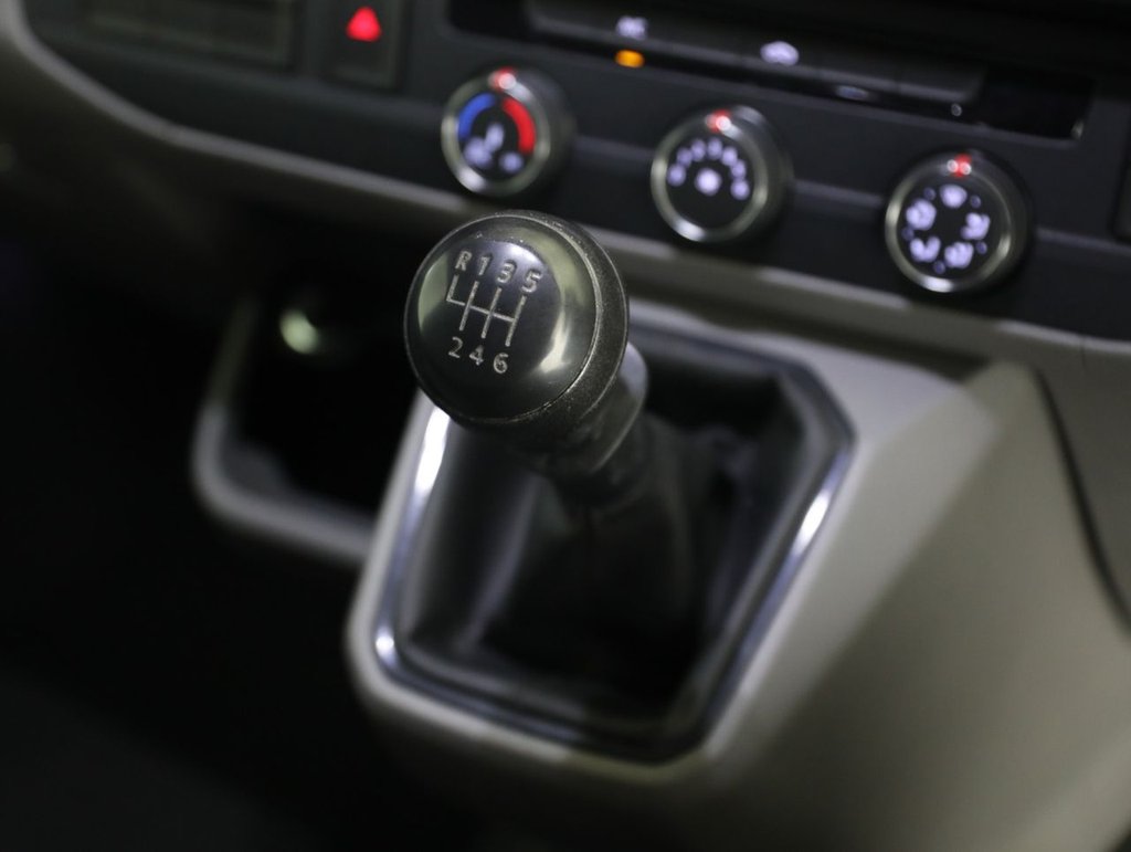 Used Volkswagen Transporter 2020 for sale - 77551852: Photo 23