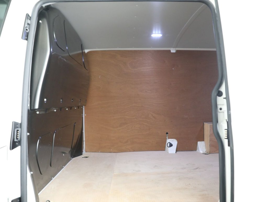 Used Volkswagen Transporter 2020 for sale - 77551852: Photo 41