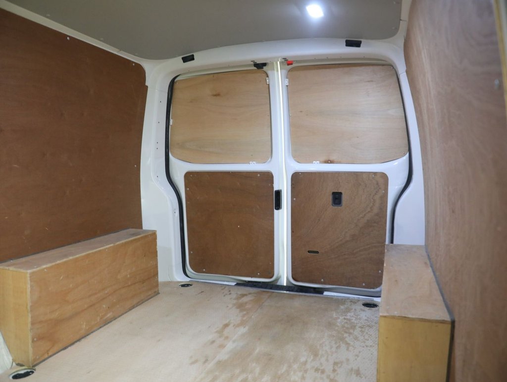 Used Volkswagen Transporter 2020 for sale - 77551852: Photo 44