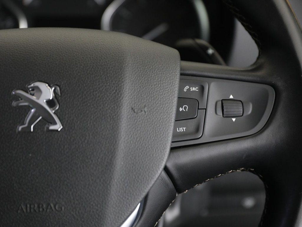 Used Peugeot Traveller 2020 for sale - 77971641: Photo 47