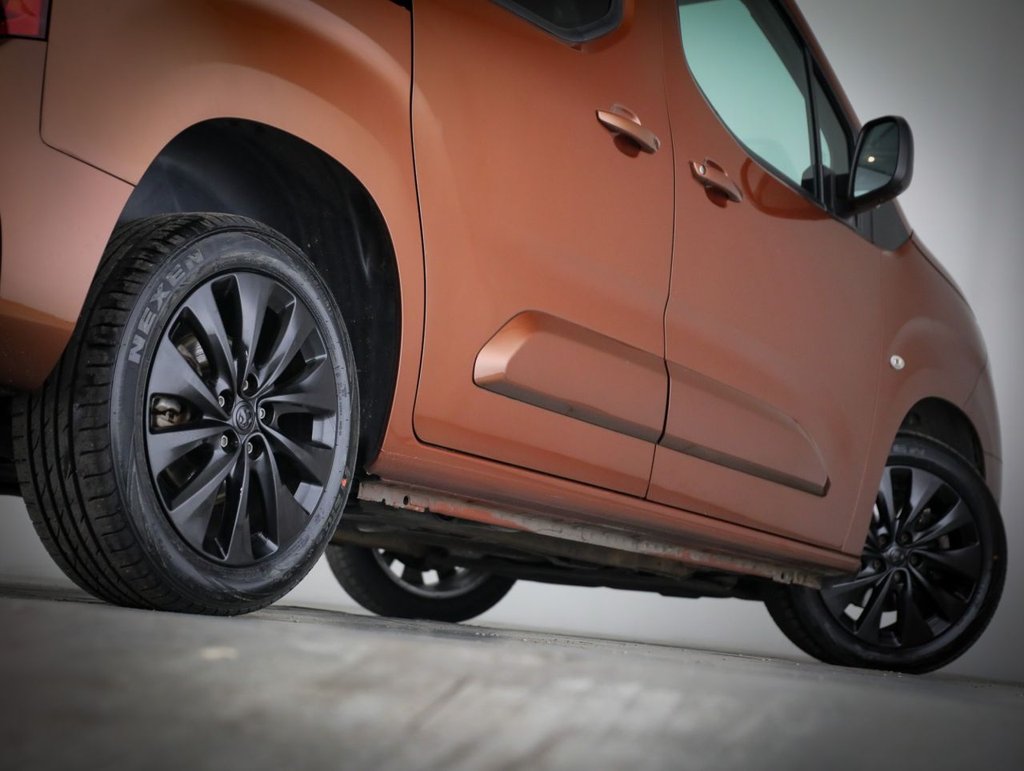 Used Vauxhall Combo Life 2021 for sale - 76914838: Photo 11