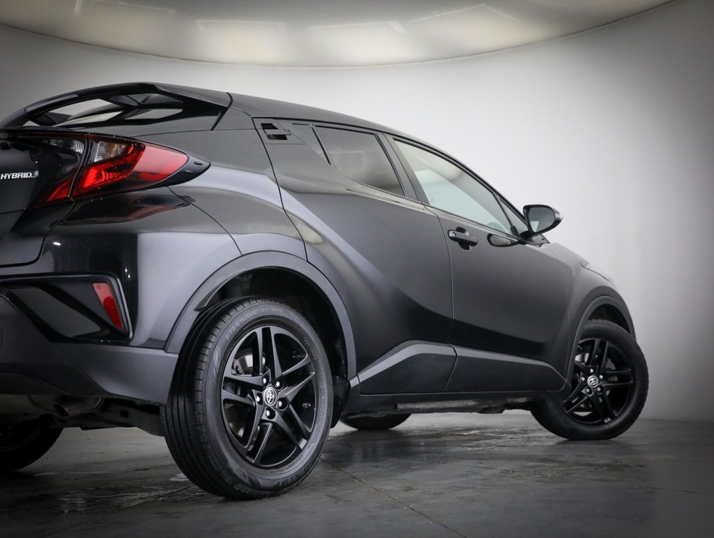 Used Toyota C-HR 2022 for sale - 76773052: Photo 10