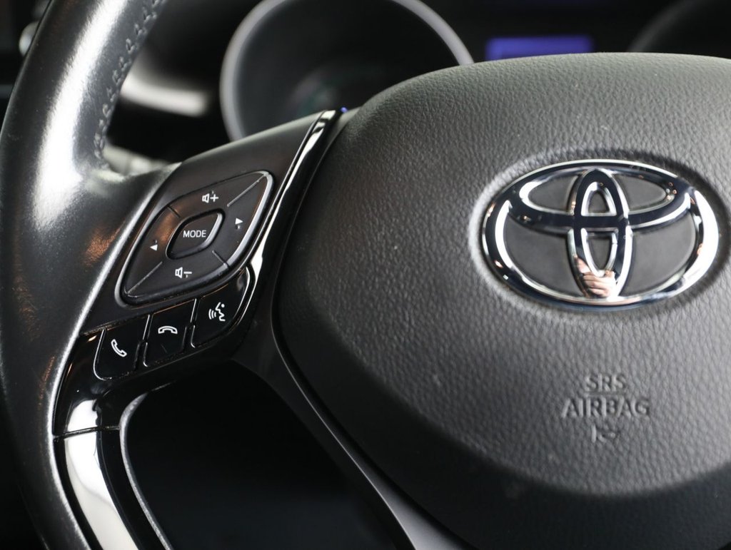 Used Toyota C-HR 2022 for sale - 76773052: Photo 21