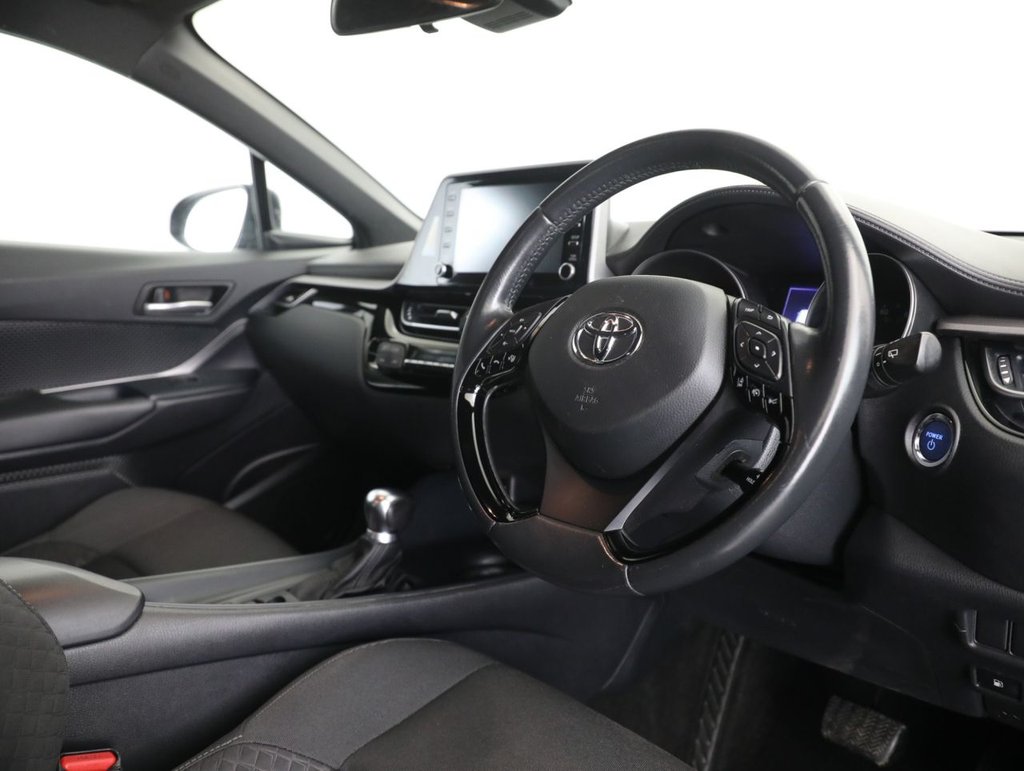 Used Toyota C-HR 2022 for sale - 76773052: Photo 29