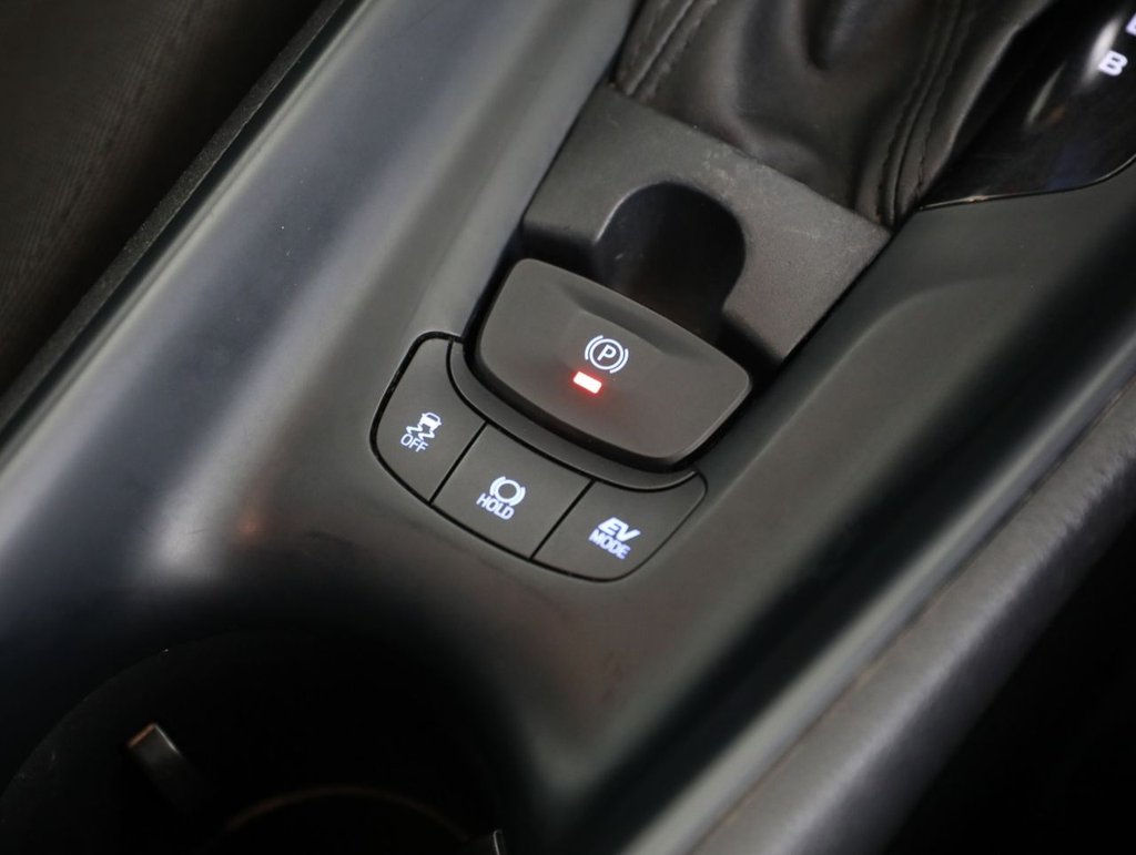 Used Toyota C-HR 2022 for sale - 76773052: Photo 39