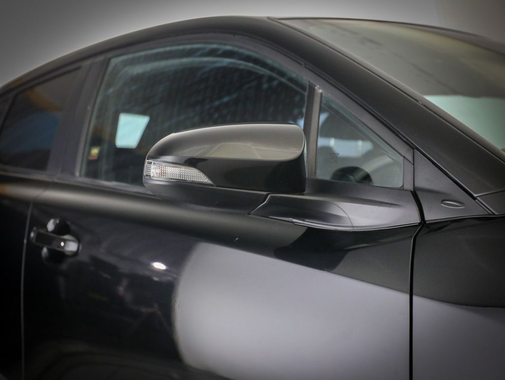 Used Toyota C-HR 2022 for sale - 76773052: Photo 8