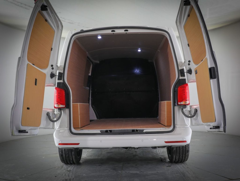 Used Volkswagen Transporter 2021 for sale - 77668873: Photo 14