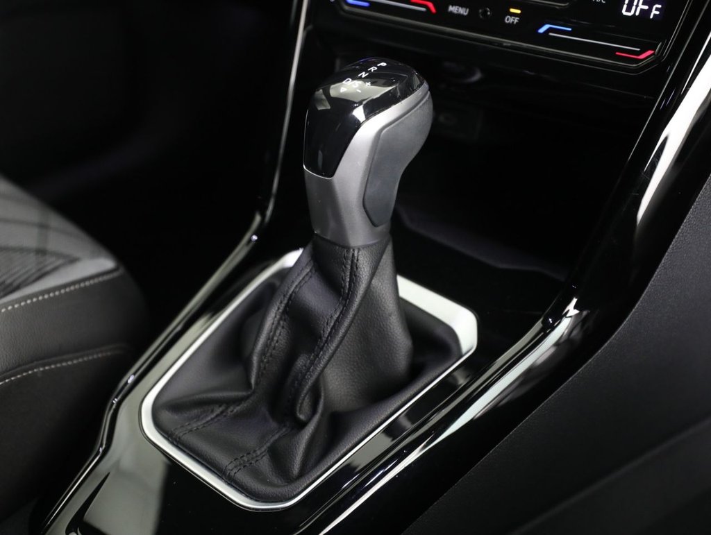 Used Volkswagen T-Roc 2022 for sale - 77205478: Photo 24