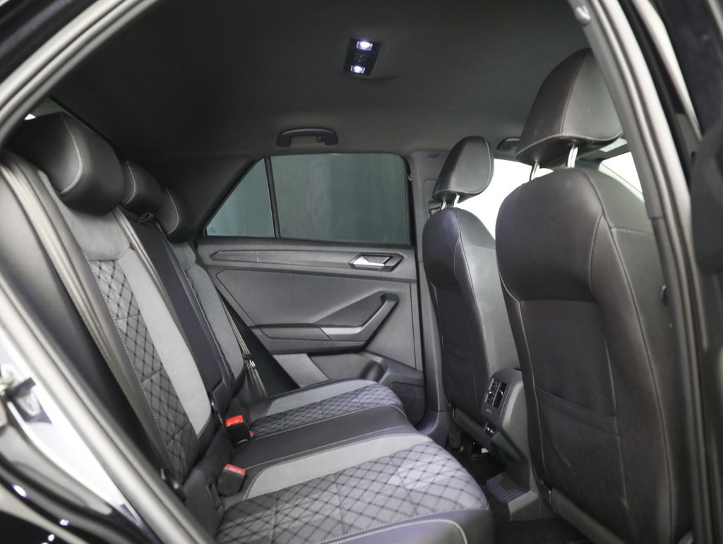 Used Volkswagen T-Roc 2022 for sale - 77205478: Photo 31