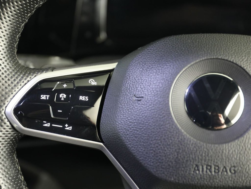 Used Volkswagen Golf 2022 for sale - 76406345: Photo 22