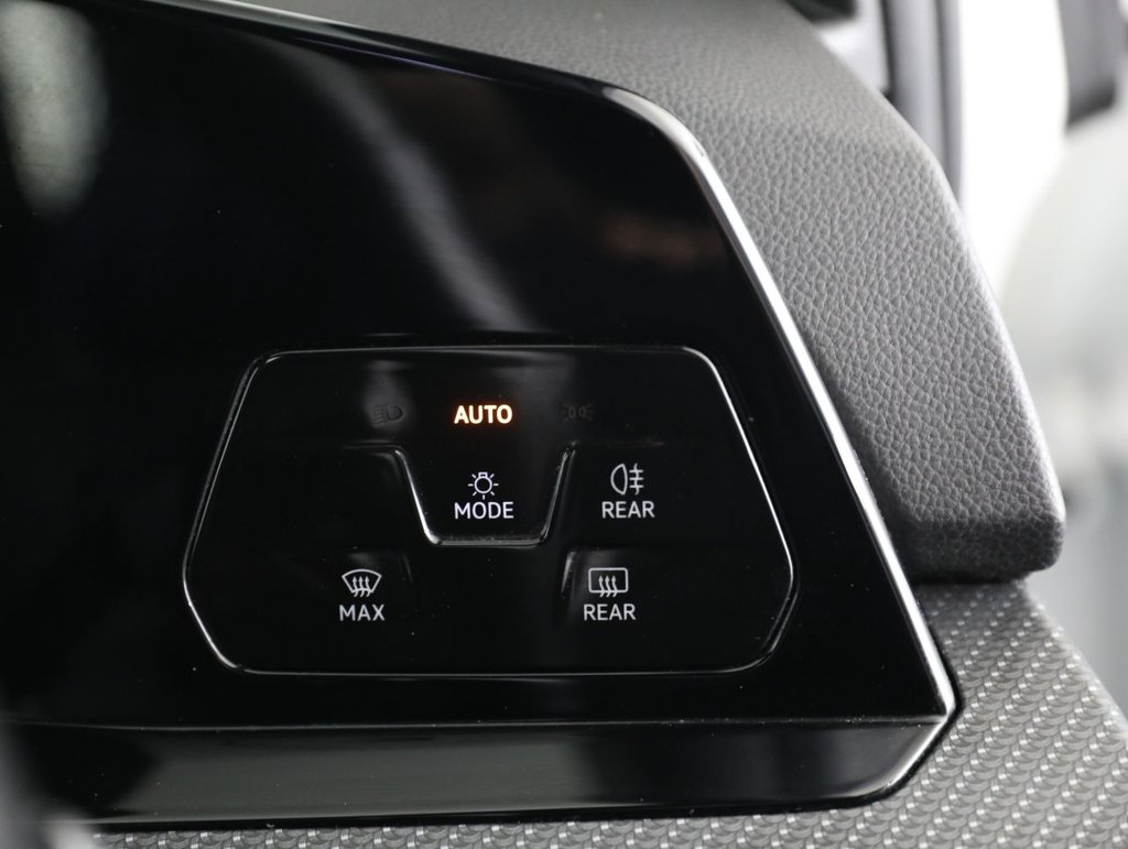 Used Volkswagen Golf 2022 for sale - 76406345: Photo 29