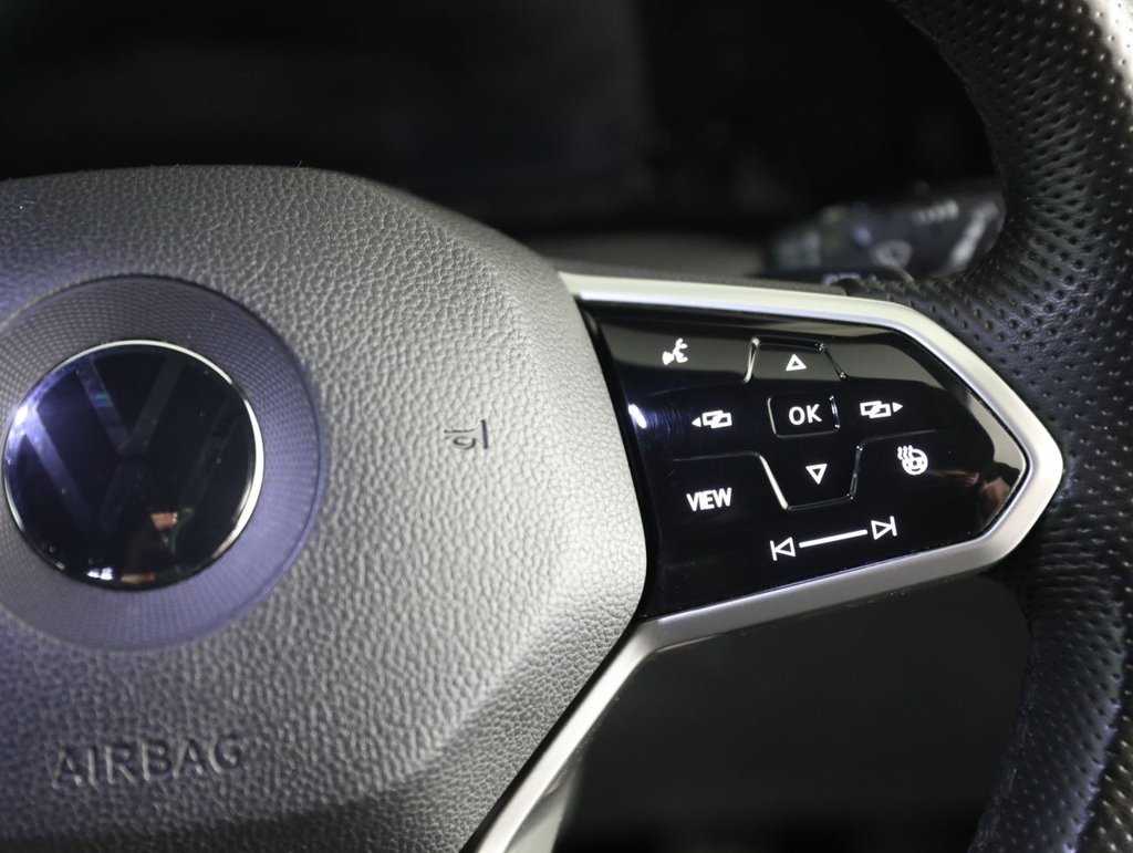 Used Volkswagen Golf 2022 for sale - 76406345: Photo 38