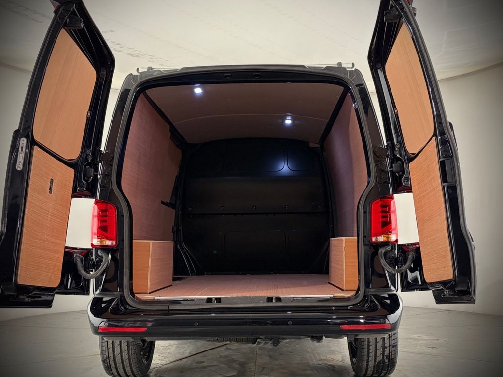 Used Volkswagen Transporter 2021 for sale - 78074158: Photo 14