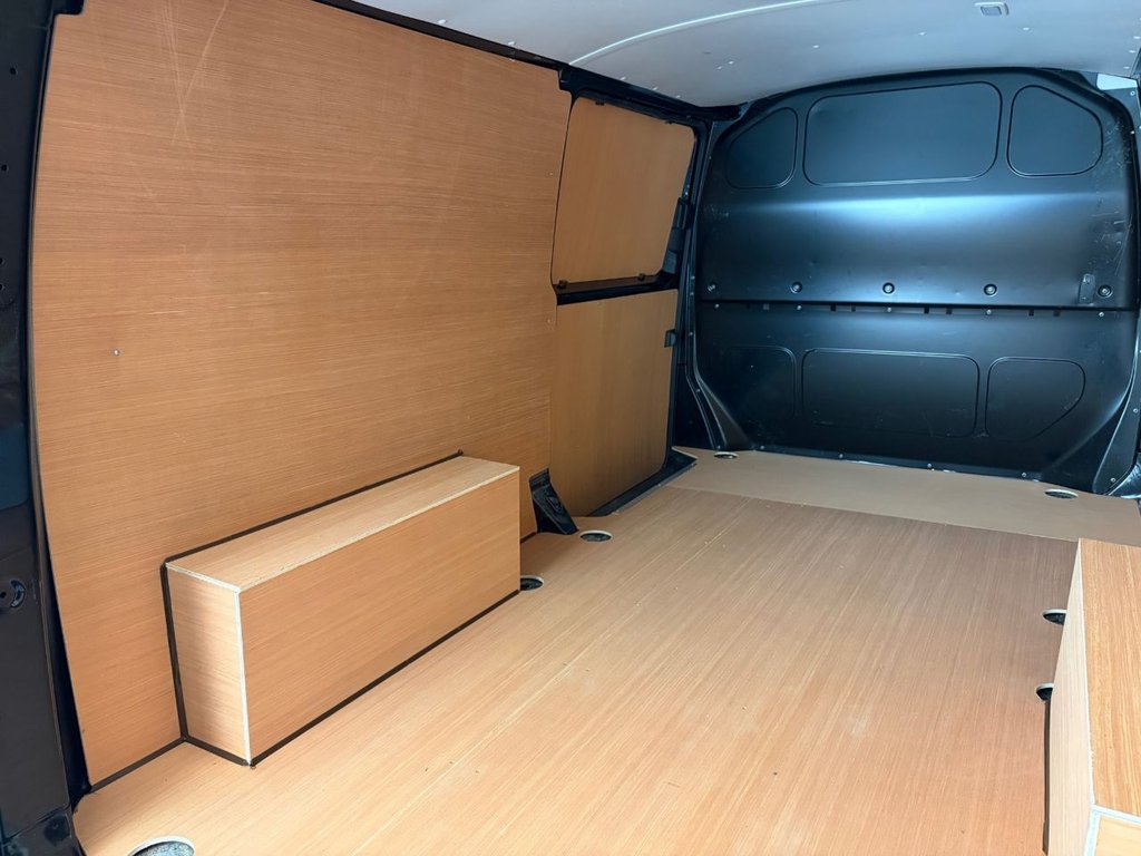 Used Volkswagen Transporter 2021 for sale - 78074158: Photo 37