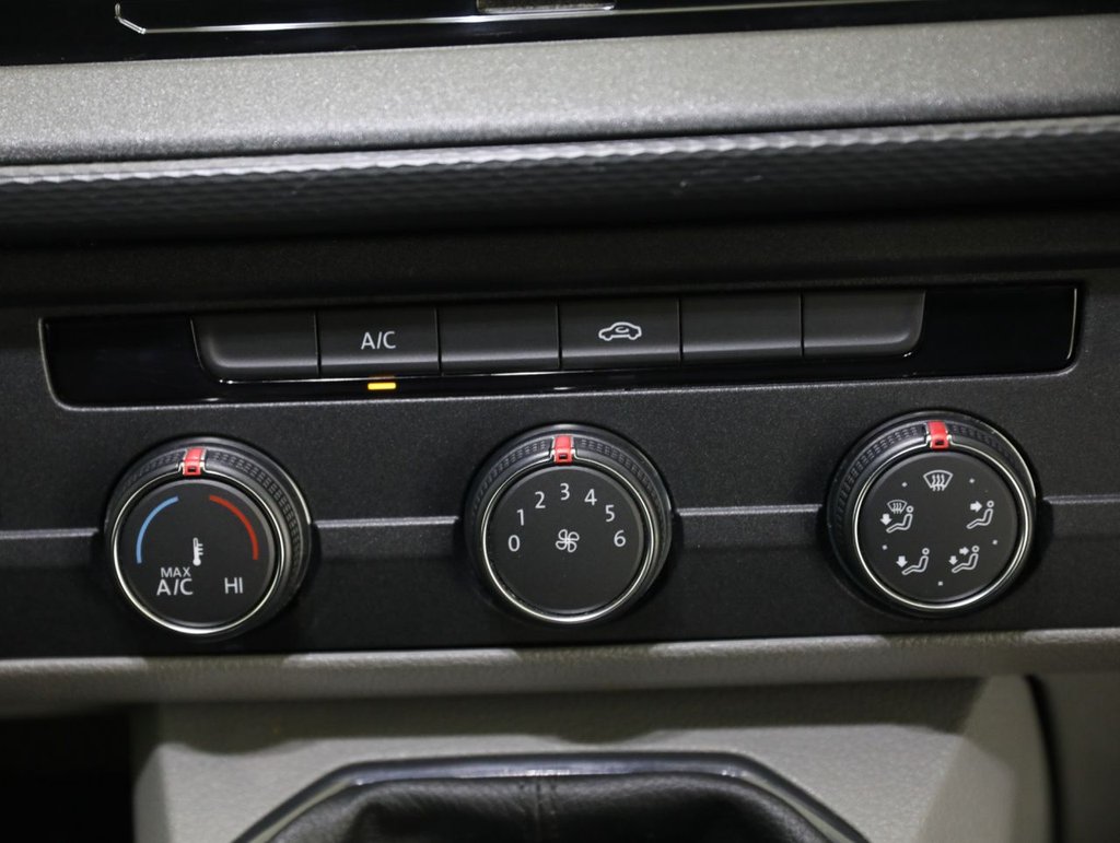 Used Volkswagen Transporter 2021 for sale - 77133036: Photo 24