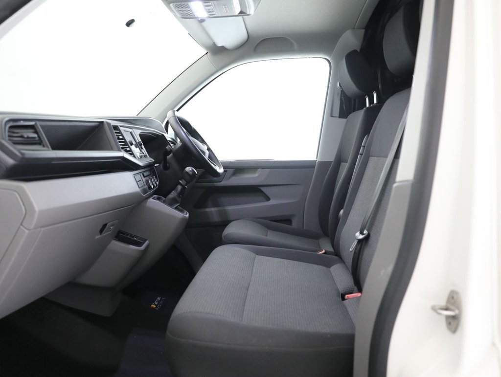 Used Volkswagen Transporter 2021 for sale - 77133036: Photo 31