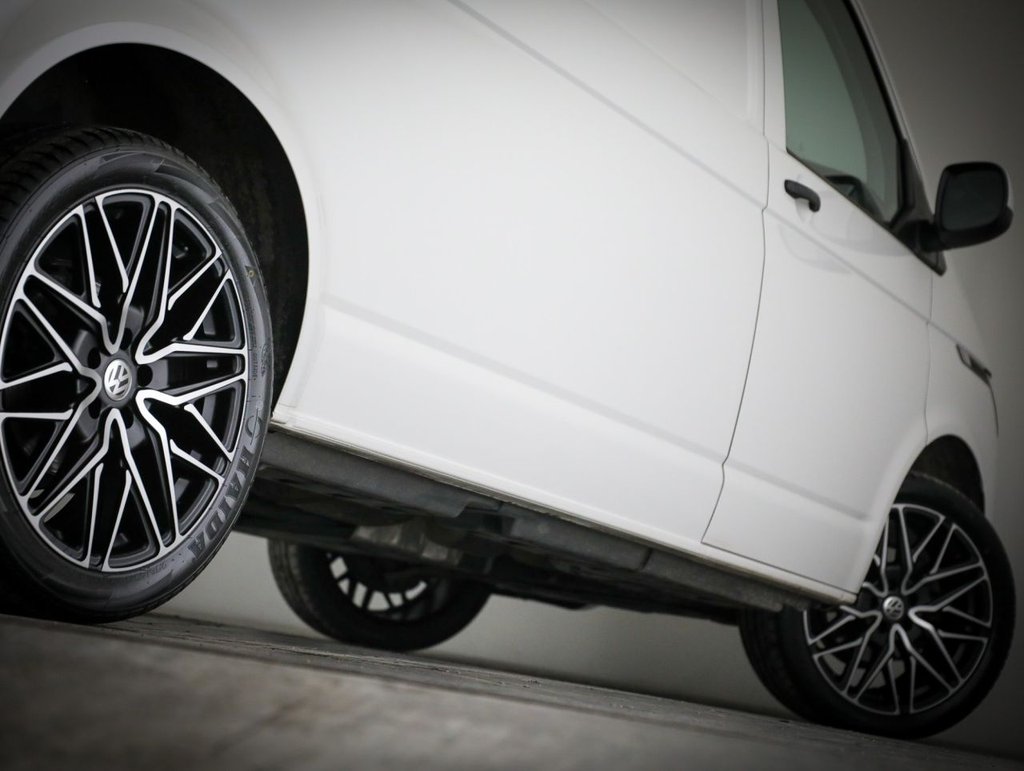 Used Volkswagen Transporter 2021 for sale - 77133036: Photo 9