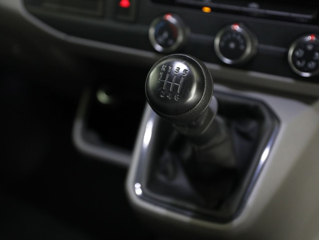 Used Volkswagen Transporter 2023 for sale - 76539687: Photo 23