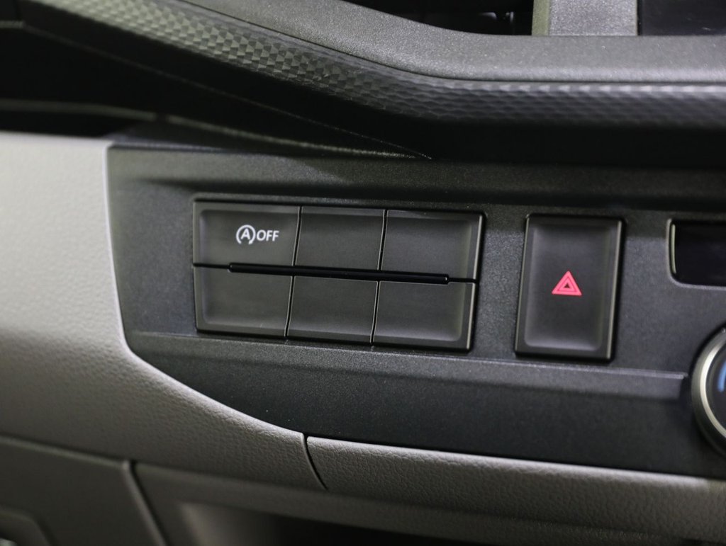 Used Volkswagen Transporter 2023 for sale - 76539687: Photo 32