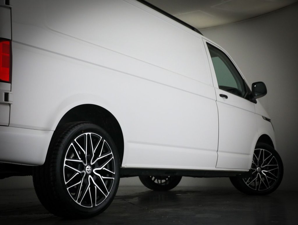 Used Volkswagen Transporter 2023 for sale - 76539687: Photo 7