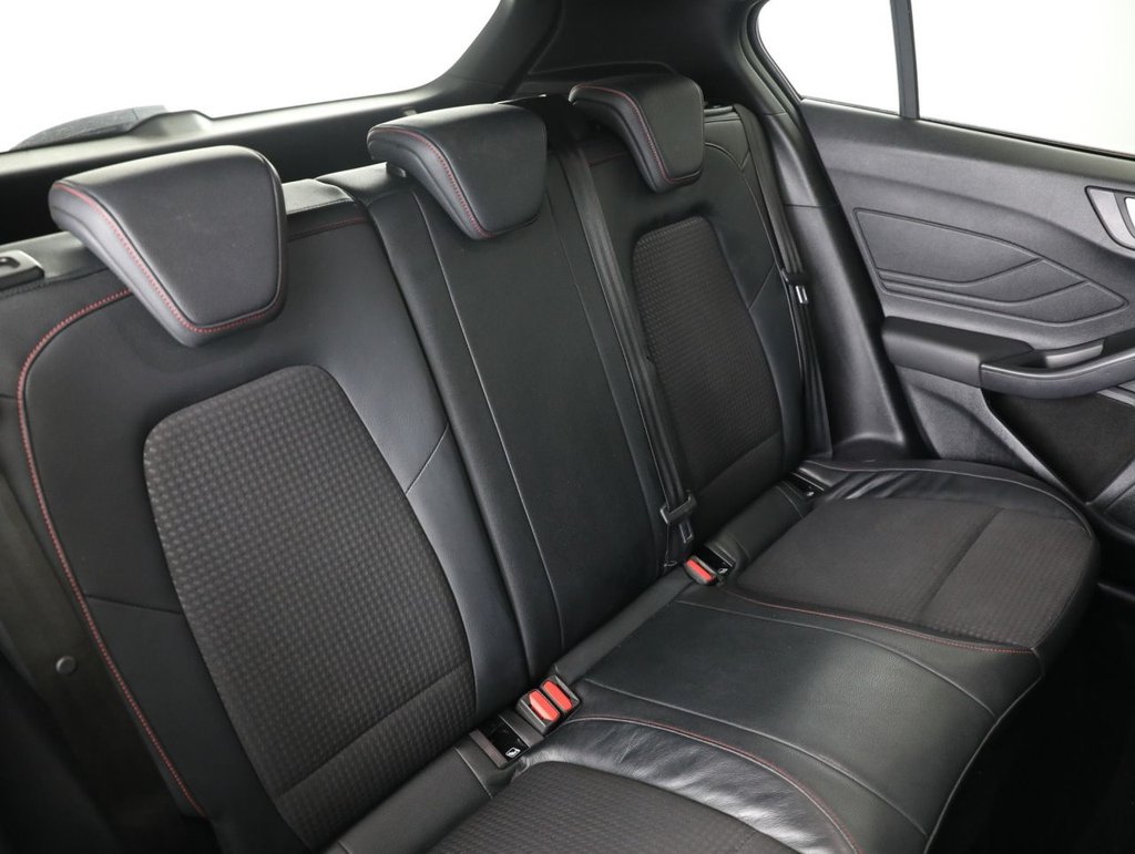 Used Ford Focus 2021 for sale - 76074167: Photo 31