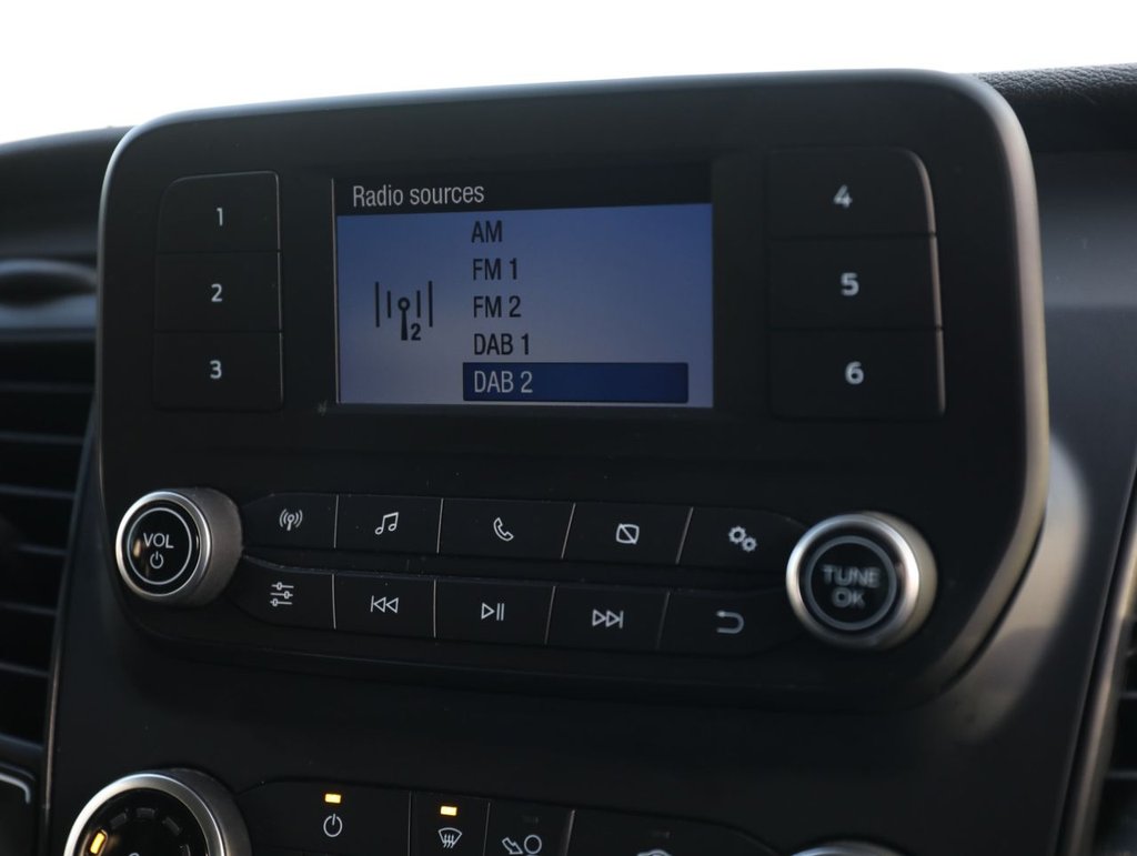 Used Ford Transit Custom 2021 for sale - 76660666: Photo 18