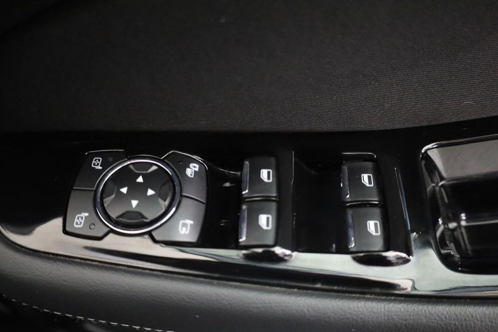 Used Ford Galaxy 2022 for sale - 76323230: Photo 38