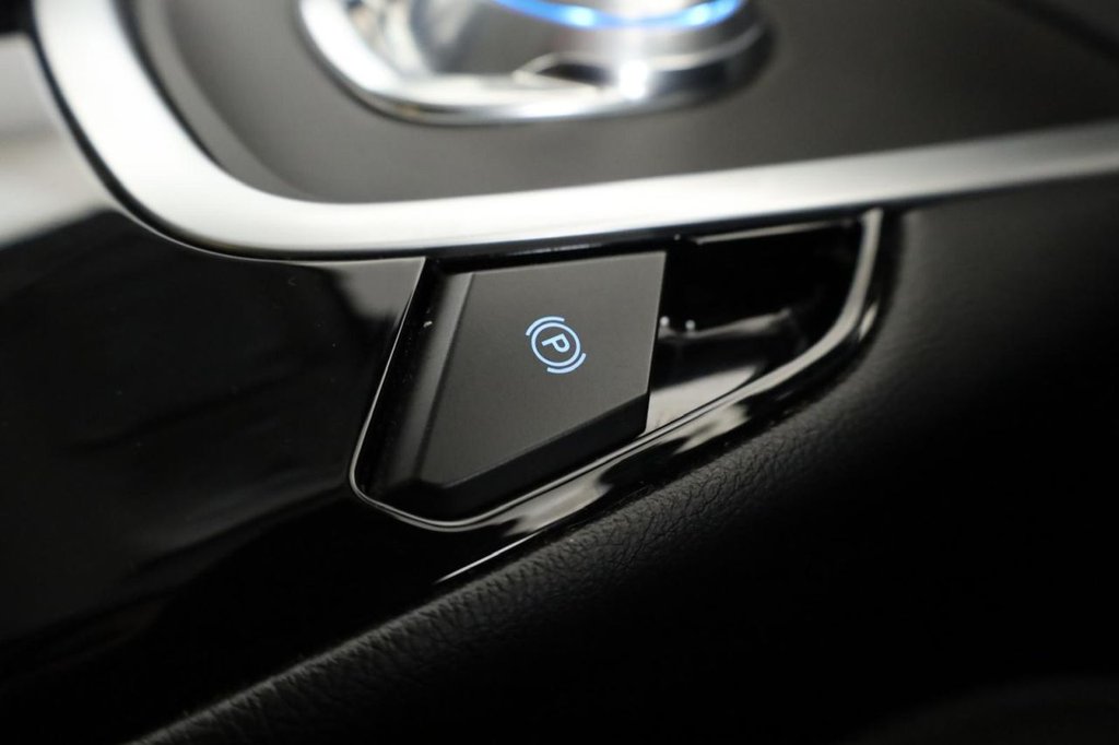 Used Ford Galaxy 2022 for sale - 76323230: Photo 40