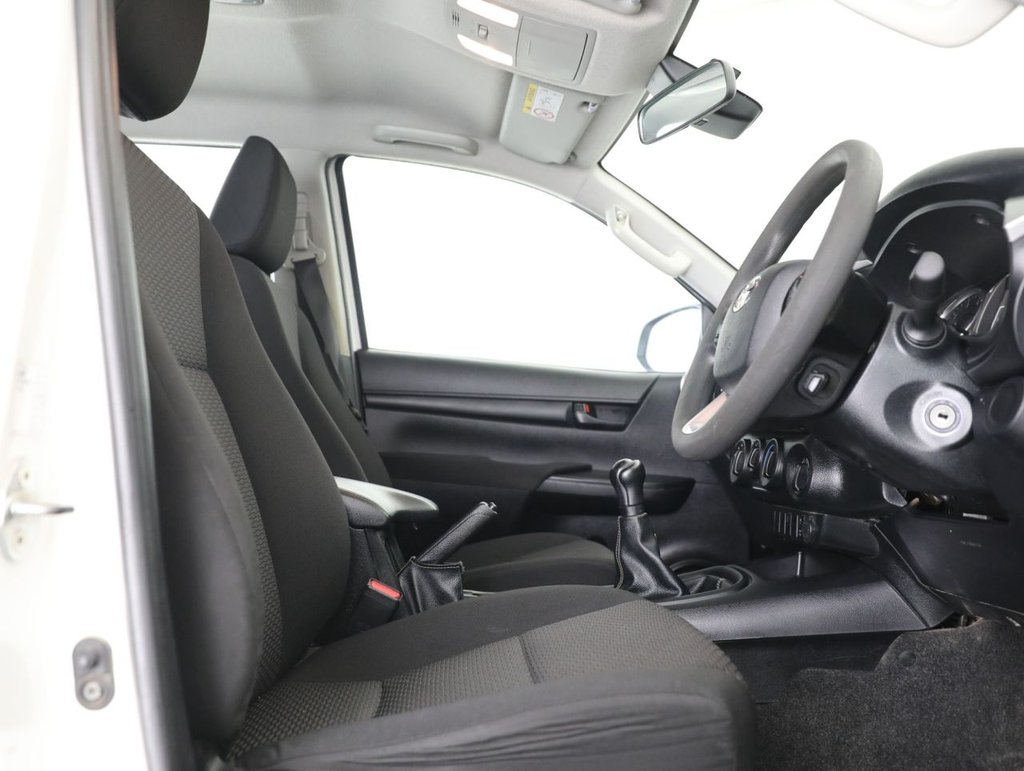Used Toyota Hilux 2021 for sale - 77673714: Photo 18