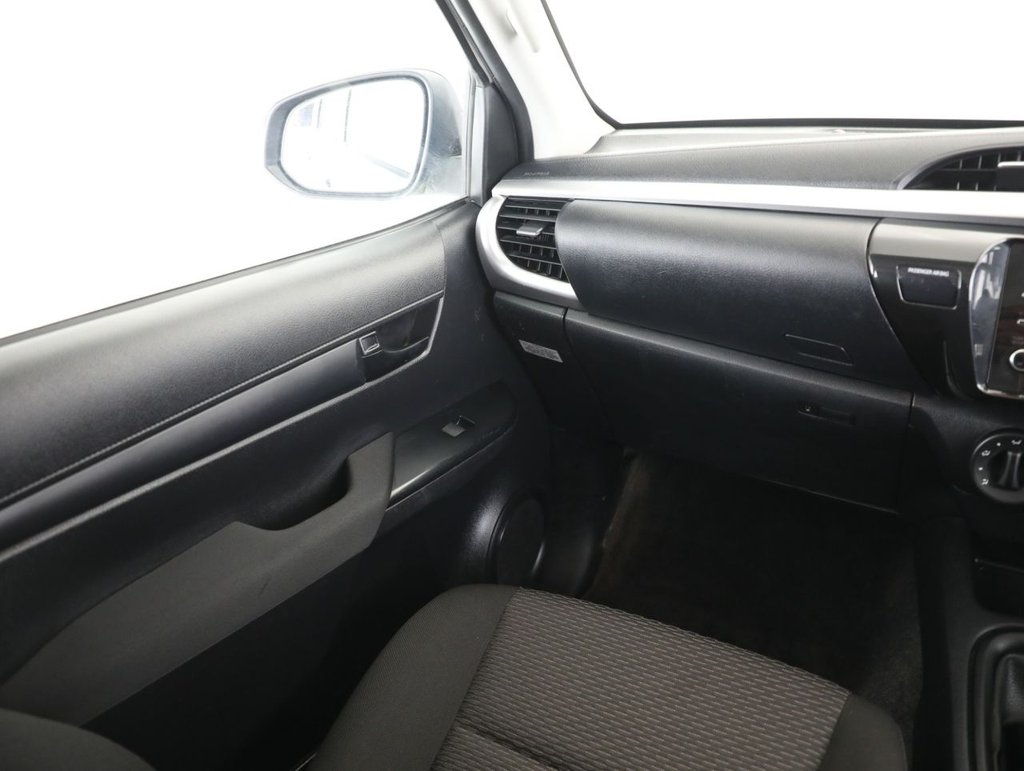 Used Toyota Hilux 2021 for sale - 77673714: Photo 31
