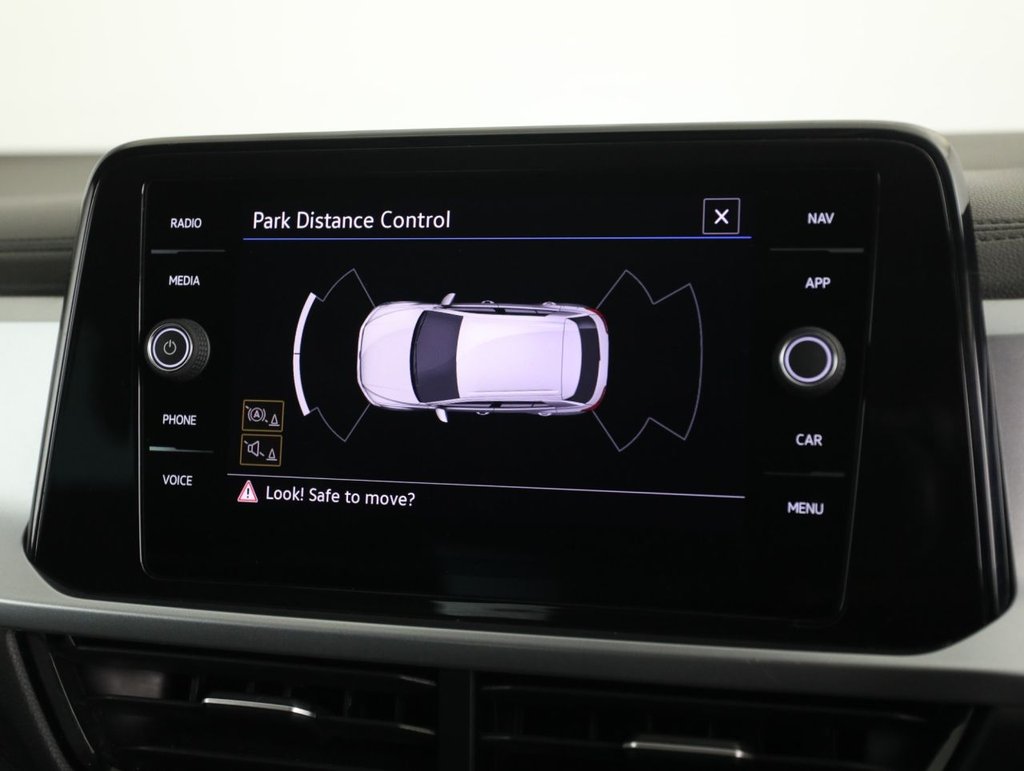 Used Volkswagen T-Roc 2023 for sale - 77710876: Photo 27