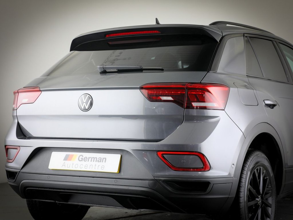 Used Volkswagen T-Roc 2023 for sale - 77710876: Photo 7