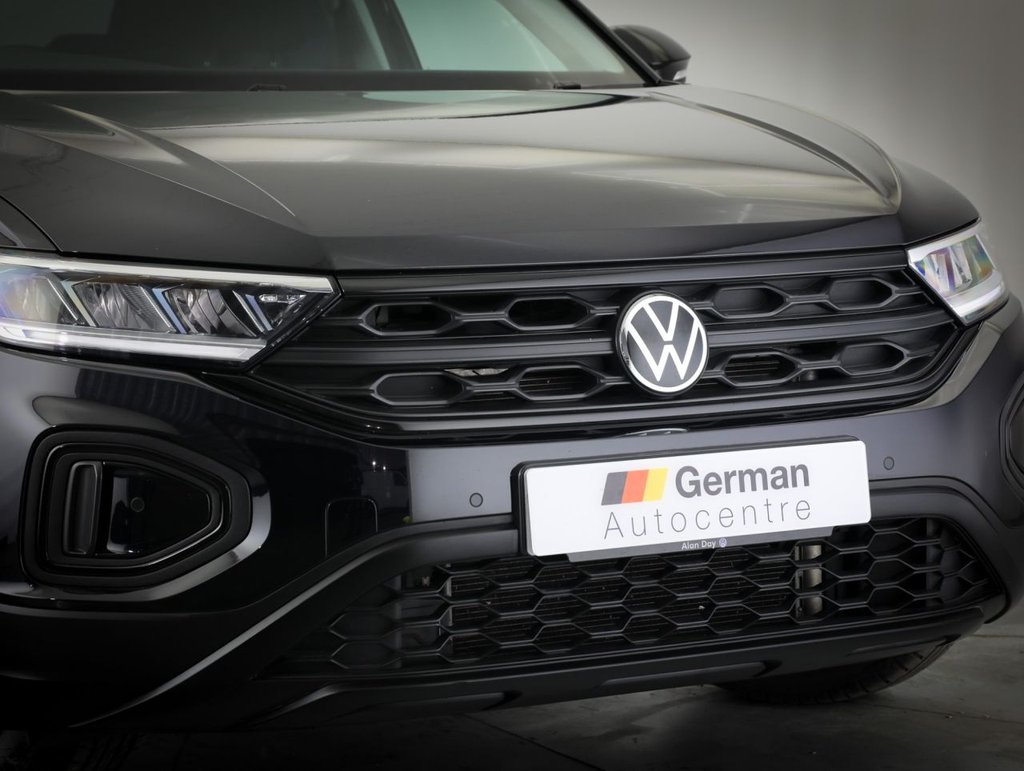 Used Volkswagen T-Roc 2022 for sale - 77031073: Photo 13