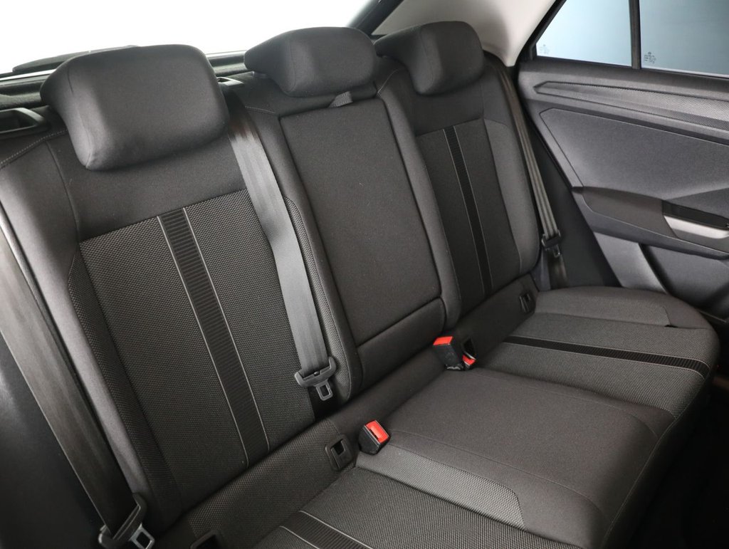 Used Volkswagen T-Roc 2022 for sale - 77031073: Photo 36